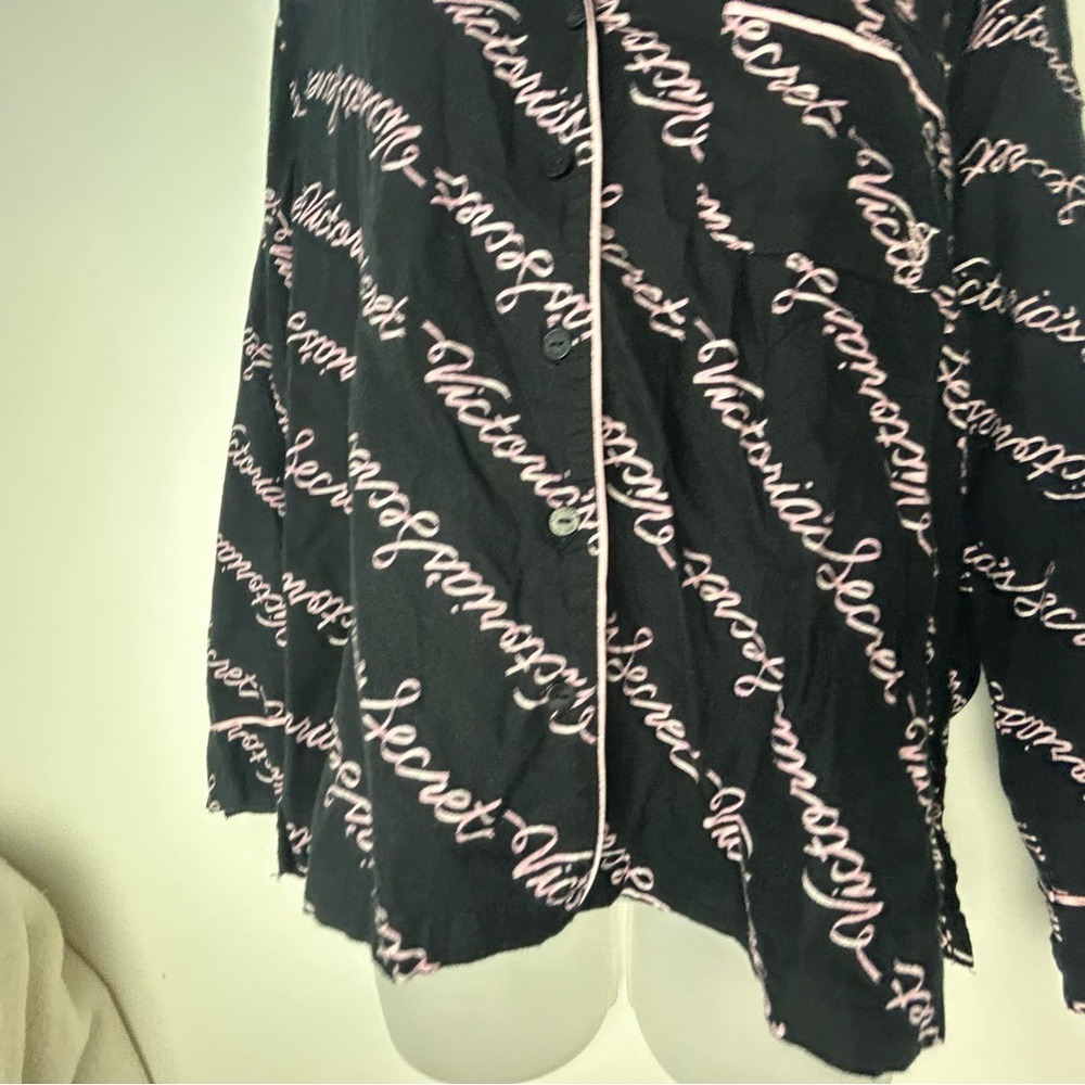 Victoria's Secret‎ Black & Pink Spell-out Logo Pajama Top S/P Short - Picture 6 of 13